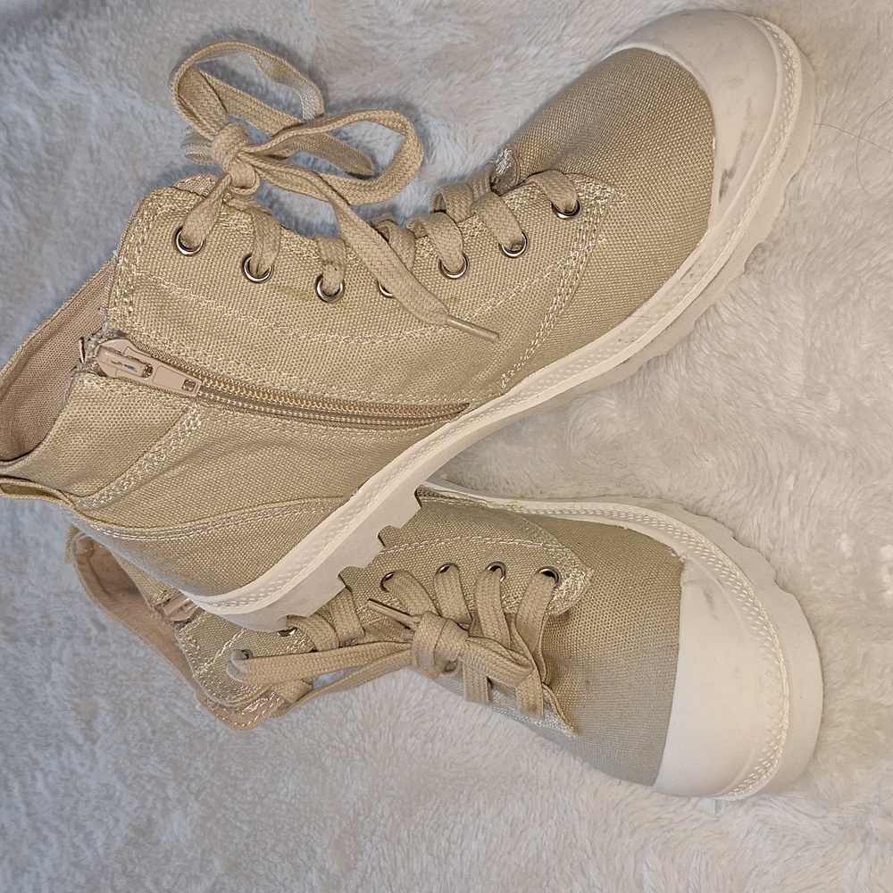 New York High Top Zip & Tie Sneakers Tan Size 7M